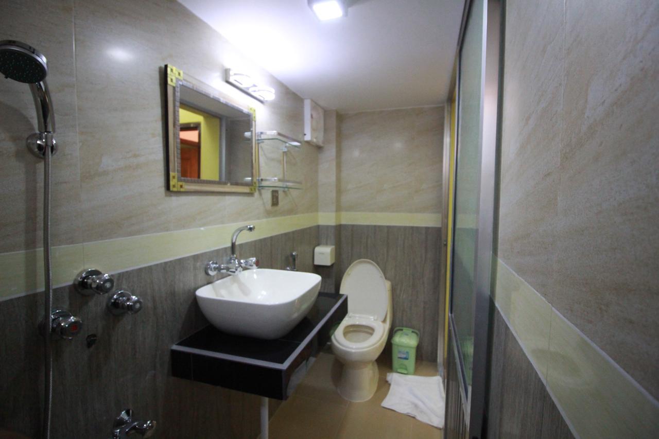 Little Rangpur Inn Екстер'єр фото