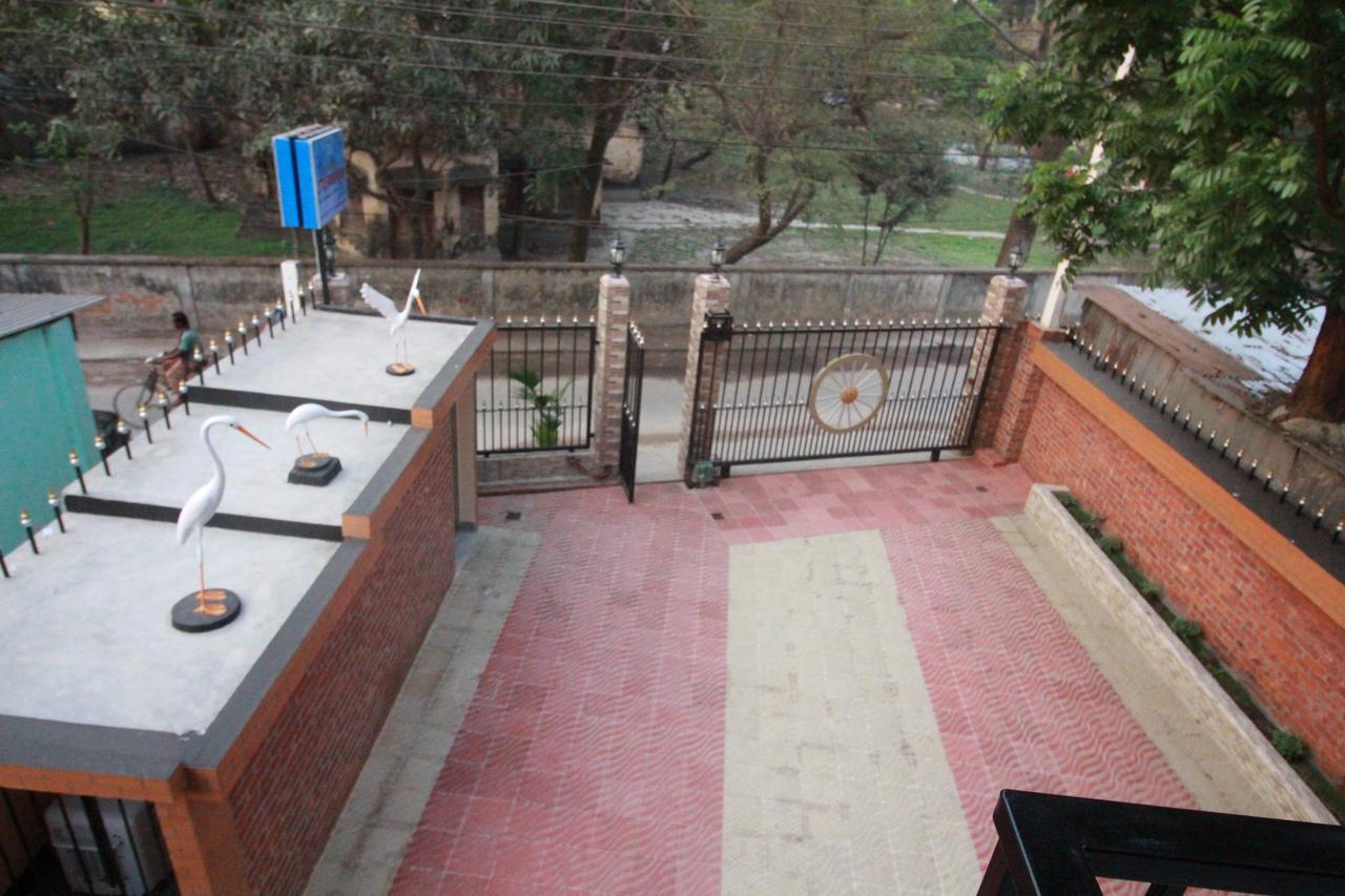 Little Rangpur Inn Екстер'єр фото